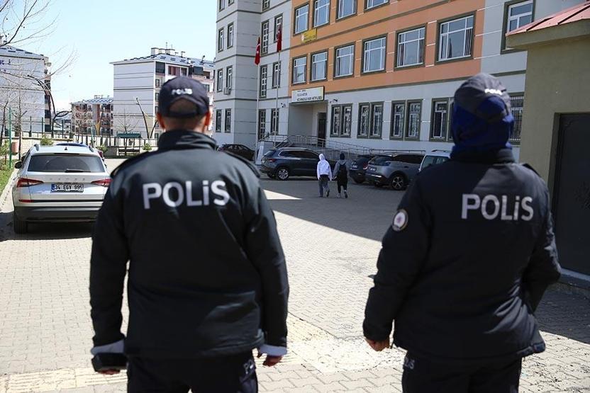 Okullara formasız giriş yok: İki saldırının ardından işte alınan yeni önlemler...