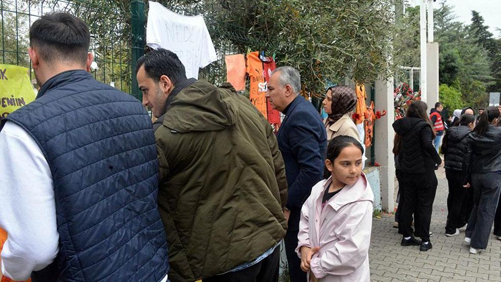 9 kişiyi öldürmüştü: Arkadaşlarına saldırı yapacağını söylemiş
