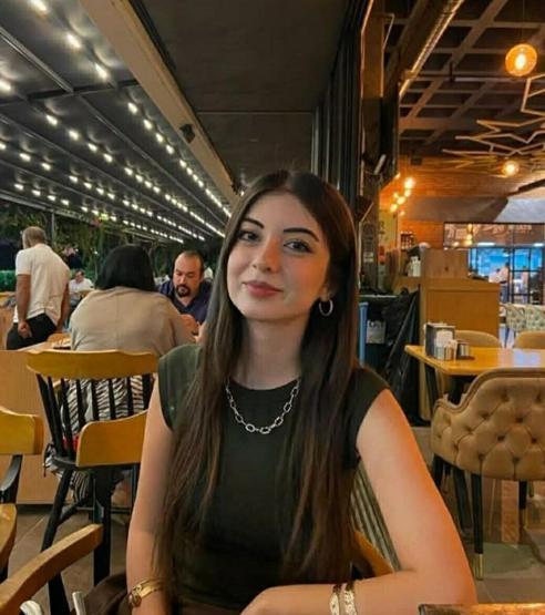 İzmirde yanan arabadan çıkamadı: Doktor Beyza Nurdan acı haber