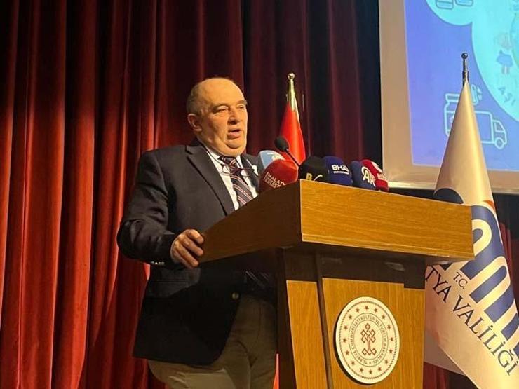 Covid-19 Aşıları ve Kalp Krizi İddiaları: Türkiye Aşı Enstitüsü Başkanı Ateş Karadan Net Mesaj: Covid Aşıları Kalp Krizini Tetiklemiyor