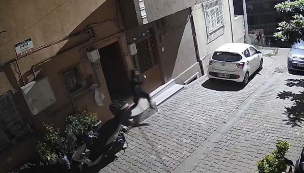 Taciz şüphelisi fırında ekmek yaparken yakalandı