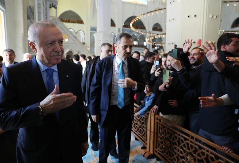 Cumhurbaşkanı Erdoğan, Çamlıca Camiinde 333 hafızın icazet törenine katıldı
