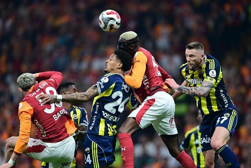 Nihat Kahveci, derbi sonrası Edersona patladı: Atsın diye her şeyi yaptı