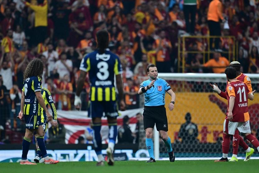 Nihat Kahveci, derbi sonrası Edersona patladı: Atsın diye her şeyi yaptı