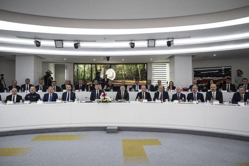 Orman yangınlarına ilişkin iki bakandan ortak açıklama 30 il için düğmeye basıldı