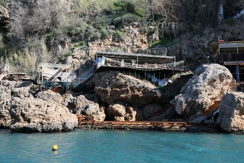 Falezlerdeki işgale yıkım kararı