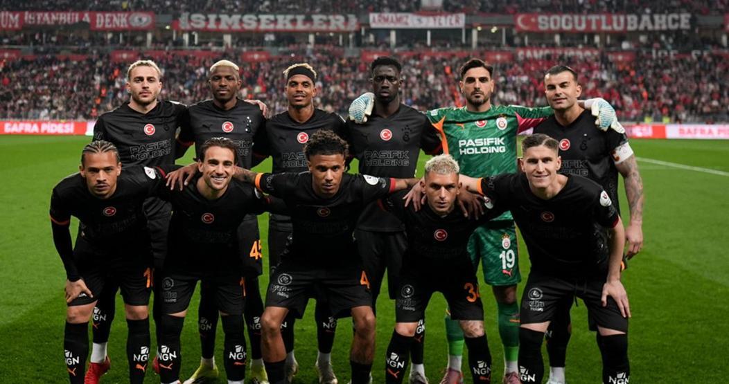 ANLAŞMA SAĞLANDI Galatasaray, yıldız oyuncunun sözleşmesini uzatıyor...