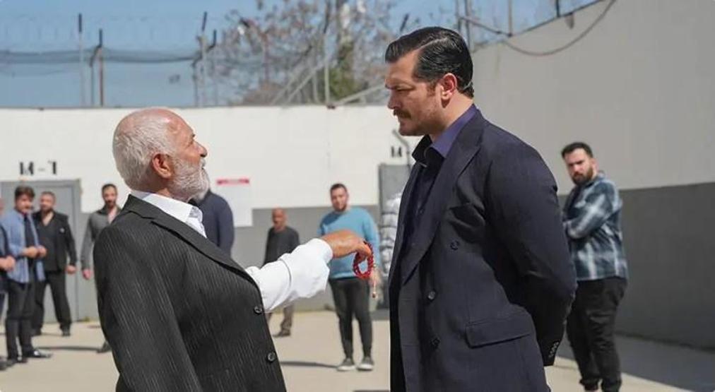 Eşref’in yeni kabusu: Celo Ağa
