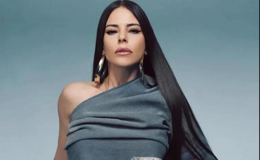 Simge Sağın ilişkilerdeki kararını açıkladı: “Ayrılıklarımı çok klas yaşıyorum”