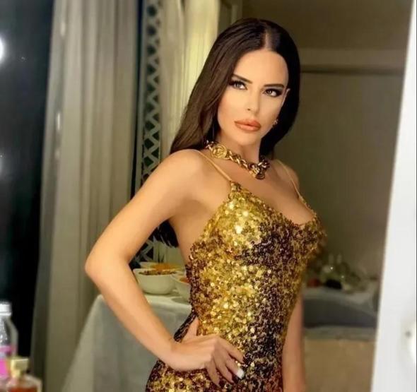 Simge Sağın ilişkilerdeki kararını açıkladı: “Ayrılıklarımı çok klas yaşıyorum”