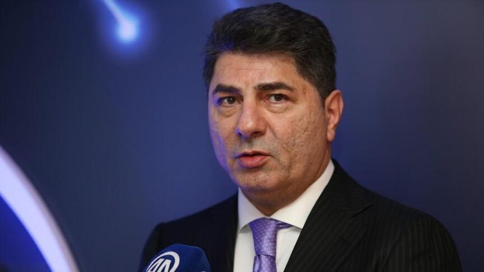 Fenerbahçe başkan adayları Aziz Yıldırım ve Hakan Safinin transfer listesi belli oldu