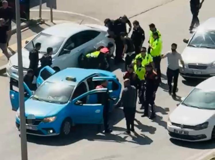 Gaziantepde dehşet dolu anlar Taksiciyi rehin alıp polisle çatıştı