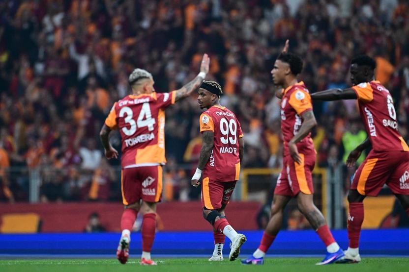 ANLAŞMA SAĞLANDI Galatasaray, yıldız oyuncunun sözleşmesini uzatıyor...