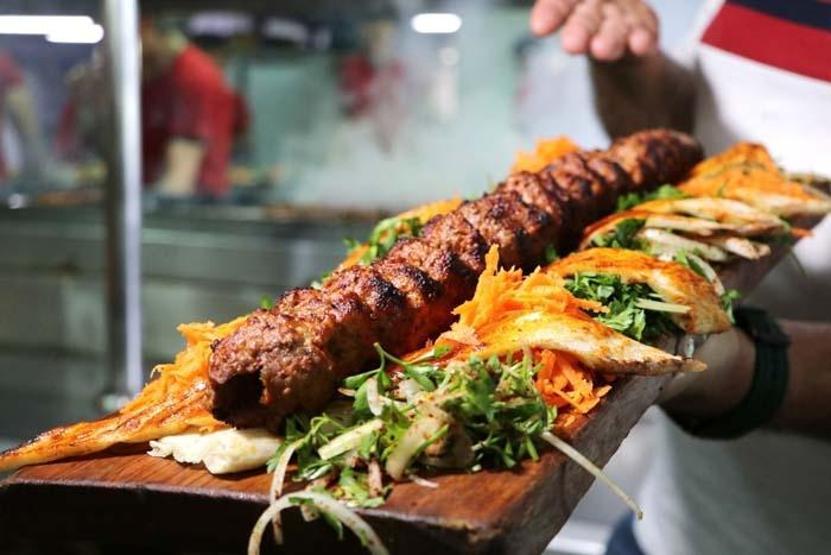 Uzun Ömrün Sırrı Adana Kebabında Çıktı Böyle Tüketirseniz Vücuttaki Glutatyon Seviyelerini Tavan Yaptırıyor...
