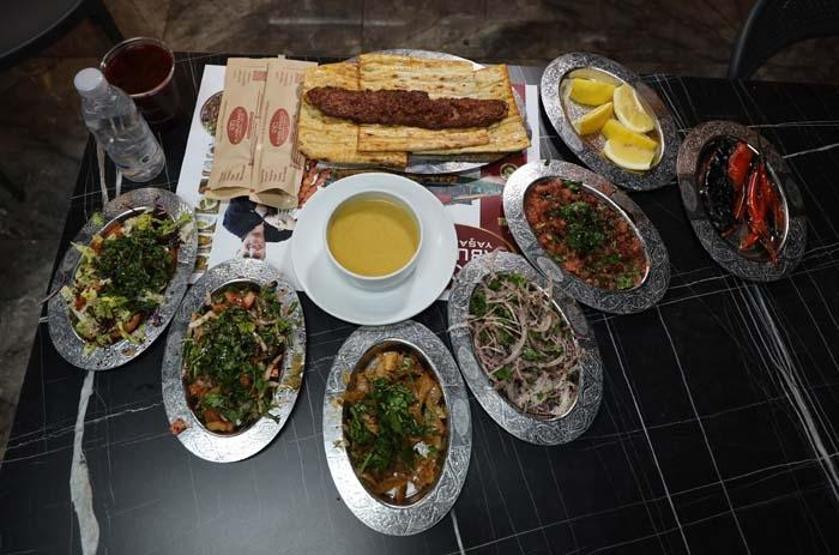 Uzun Ömrün Sırrı Adana Kebabında Çıktı Böyle Tüketirseniz Vücuttaki Glutatyon Seviyelerini Tavan Yaptırıyor...