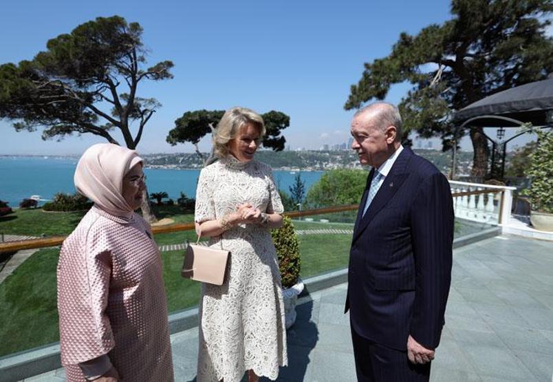 Dev heyetle geldi Vahdettin Köşkü’nde önemli ağırlama