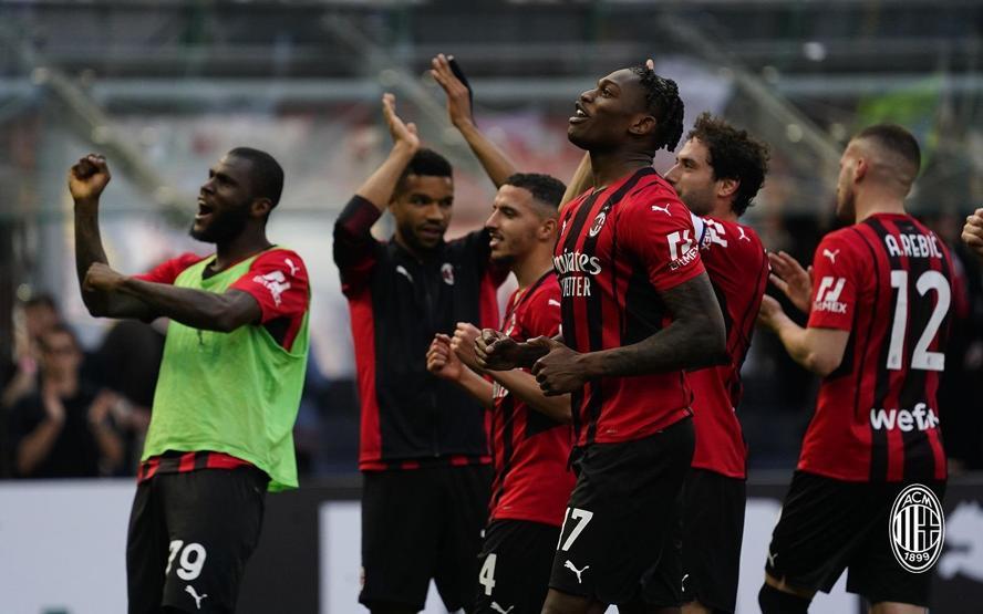 Fenerbahçe Başkan Adayı Hakan Safi, Rafael Leao için Milanla görüştü Çılgın bonservis...