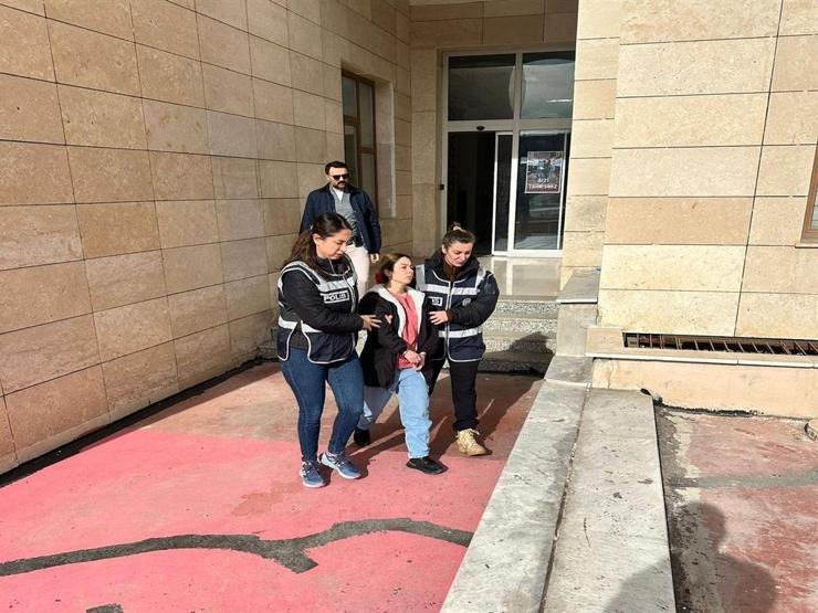 Komşu katili ve eşi için karar: Öldürdüğü kadının altınlarını kuyumcuda bozdurmuştu