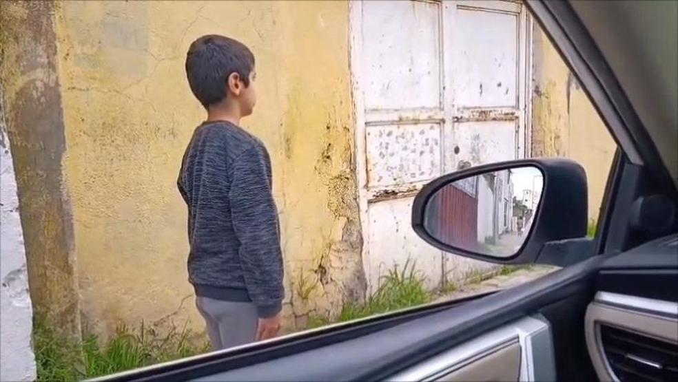 Okul müdürü hediye ile ödüllendirdi Minik Emreden büyük hareket