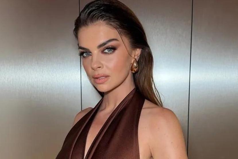 Pelin Karahan’dan siyah beyaz zarafet Paylaşımına beğeni yağdı