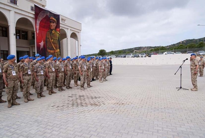 Bu yarışta ıskalayan yok Jandarma hedefi 12den vuruyor...