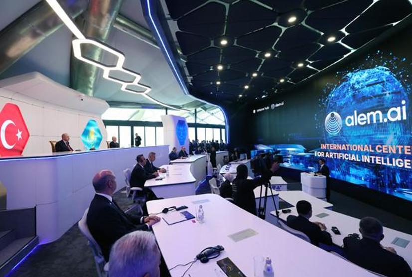 Cumhurbaşkanı Erdoğan, Astana Alem AI Yapay Zeka Merkezini ziyaret etti