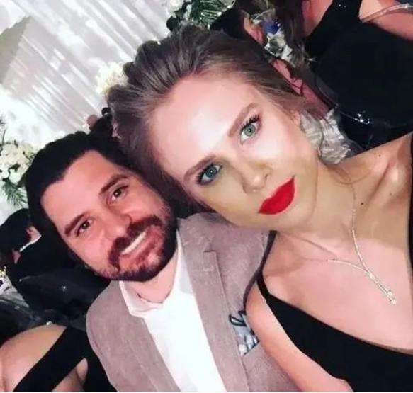 Ceyhun Fersoy minik kızıyla Roman havası oynadı: “Benim kız 9/8’lik hastası oldu”