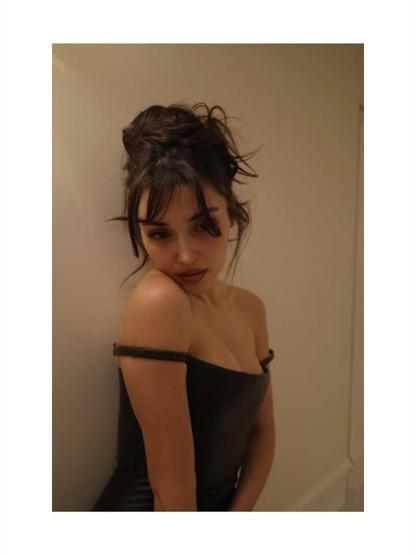 Hande Erçel tarzıyla büyüledi Beğeni butonu çöktü: Asaleti muazzam