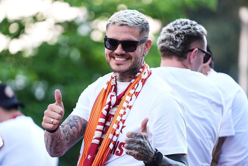 Galatasarayda Icardi müjdesi: KALIYOR
