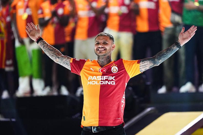 Galatasarayda Icardi müjdesi: KALIYOR