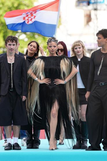 Komşu Bulgaristan, 2026 Eurovision’u “Bangaranga” ile kazandı O mesaj sonrası merak edildi: Dara’nın eşi Türk mü