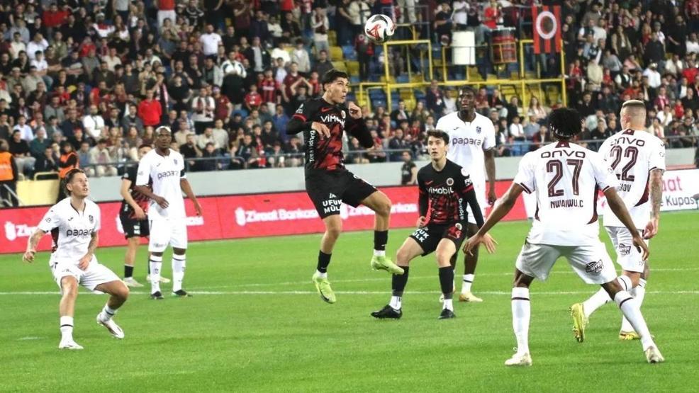 TRABZONSPOR - GENÇLERBİRLİĞİ CANLI İZLE: Süper Lig Trabzonspor Gençlerbirliği Maçı Saat Kaçta, Hangi Kanalda İşte Şifresiz Yayın Ekranı...