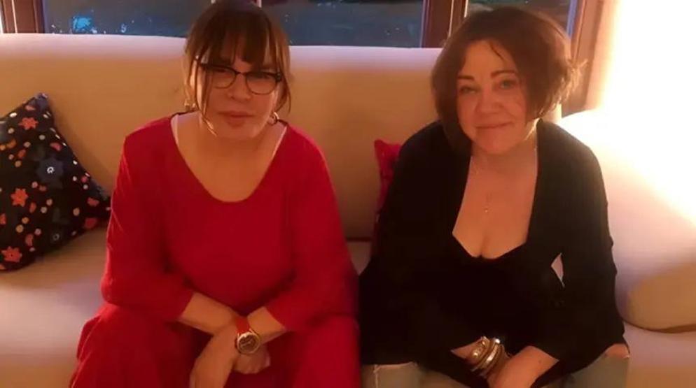 Yılların Dostluğunda Soğuk Rüzgar Nazan Öncelin Sahnedeki “Kanlıca” Çıkışı Olay Yarattı Gözler Sezen Aksu’da