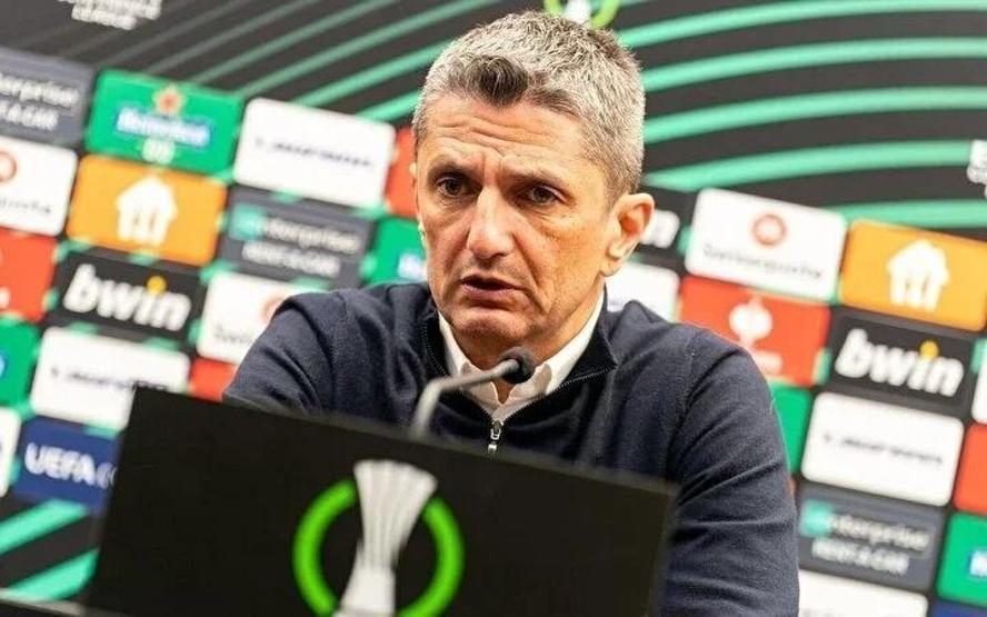 BEŞİKTAŞ TEKNİK DİREKTÖRÜ KİM OLACAK Beşiktaş’ta Sergen Yalçın dönemi sona erdi Yeni hoca kim olacak İşte adı geçen isimler