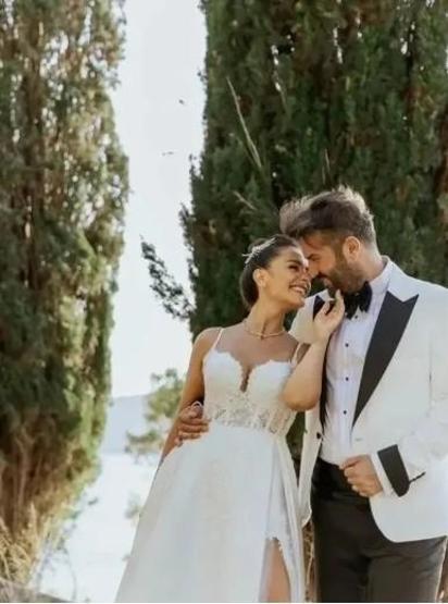 İPEK KARAPINAR ANNE OLUYOR: Ünlü Oyuncu Bebeğinin Cinsiyetini Açıkladı