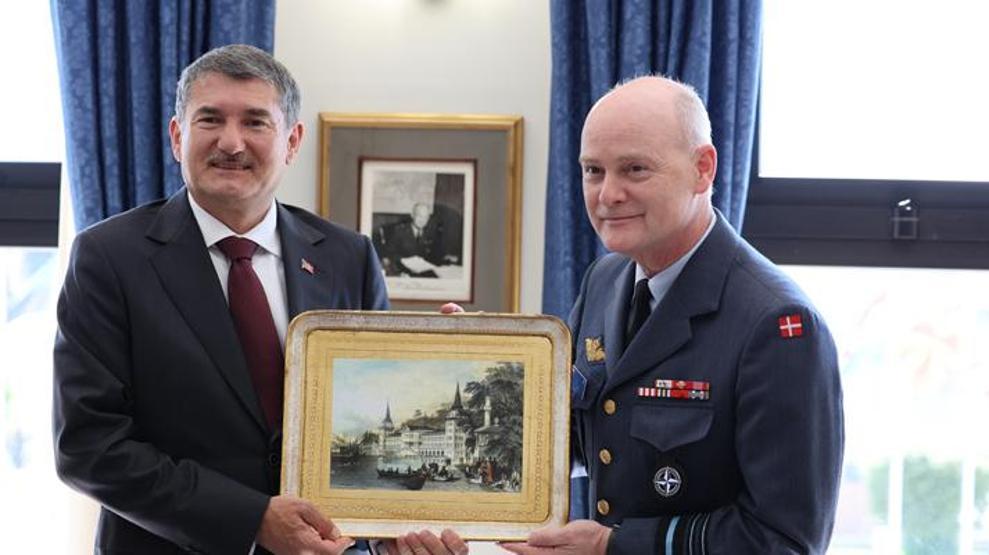 Romada Değişen Güvenlik Ortamında NATO ve Türkiye: Uyum, İşbirliği ve Gelecek Perspektifleri paneli