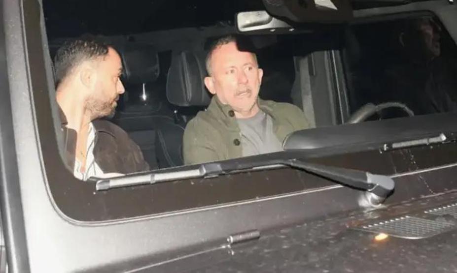 İstanbul Gecelerinde Panik Sergen Yalçın ve Eren Hacısalihoğlu Eğlence Turunda Görüntülendi Muhabirlere Sert Tepki