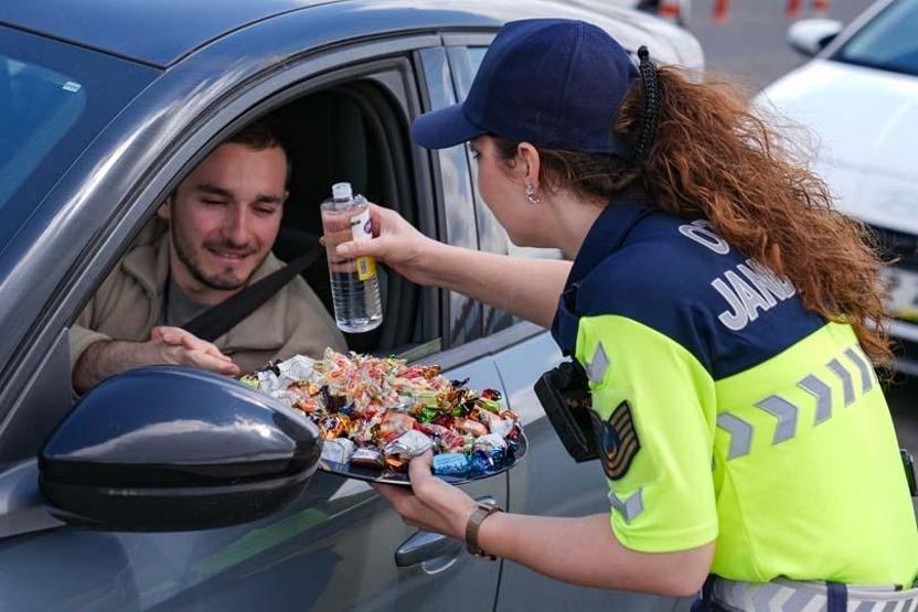 Jandarmadan otoyollarda bayram mesaisi