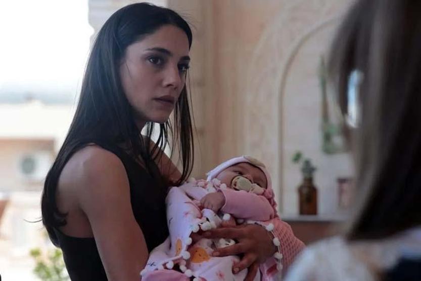 Uzak Şehirden Hafızalara Kazınan Sezon Finali Kübra Ünlü Yazdı