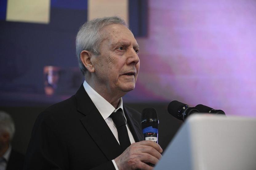 Aziz Yıldırımdan transfer açıklaması: İstediğimiz her oyuncuyu alırız