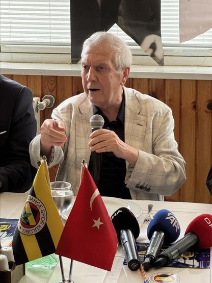 Aziz Yıldırımdan transfer açıklaması: İstediğimiz her oyuncuyu alırız