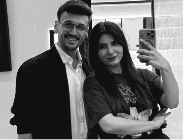Hanife Gürdal evlilik teklifinden günler sonra ayrıldı Göndermeli paylaşımları dikkat çekti