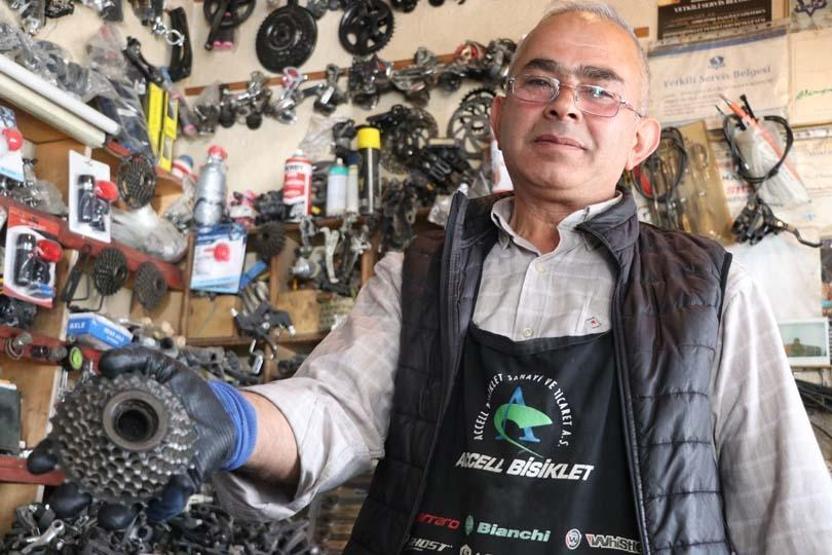 Çocukluk hevesi 32 yıllık mesleği oldu