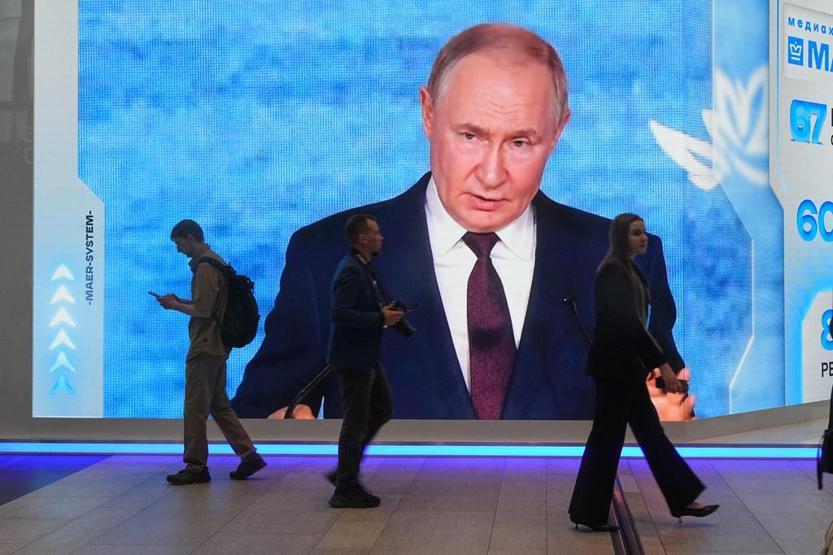 Putin’in Davos’u ikiye bölündü: Savaş ya da barış Finans devlerinin yerini, silahlar aldı…