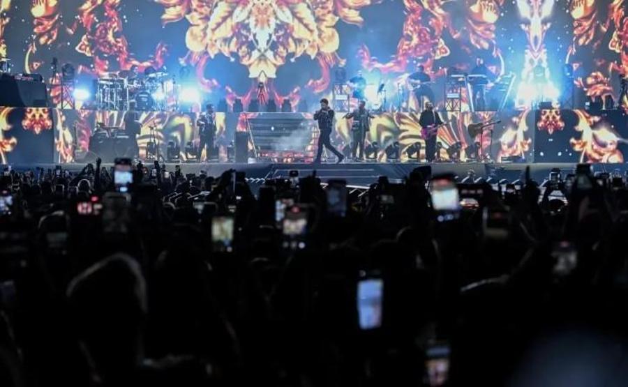 Tarkan Ankara’yı Coşturdu Konser Alanı Doldu Taştı