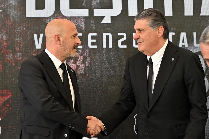 Vincenzo Italiano imzayı attı: Beşiktaşla düşüncelerimiz örtüşüyor