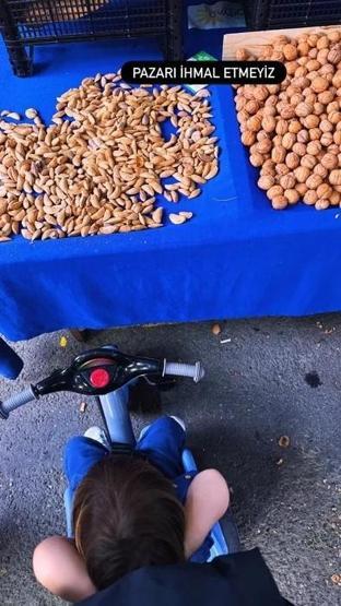 Yaprak Dökümünün Deniziydi Neslihan Atagül ile minik oğlu Aziz’in pazar keyfi