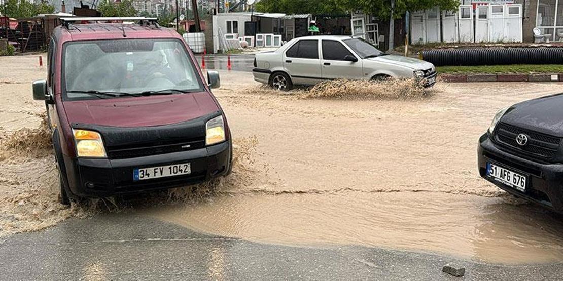 Niğdede sel faciası: Ölü ve Yaralılar Var