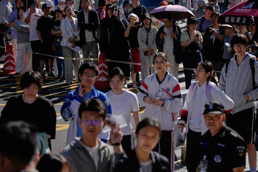Çin’de yaklaşık 13 milyon genç için zorlu ‘gaokao’ maratonu başladı