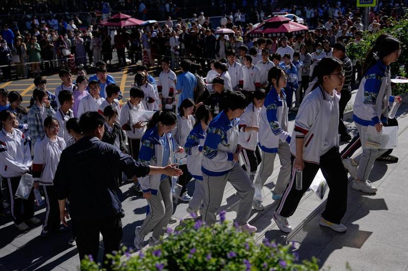 Çin’de yaklaşık 13 milyon genç için zorlu ‘gaokao’ maratonu başladı